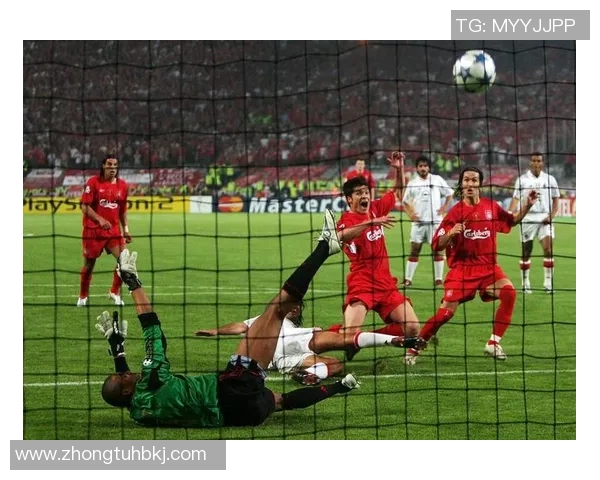 足球明星新老房子对比揭秘豪宅生活与奋斗岁月的真实故事